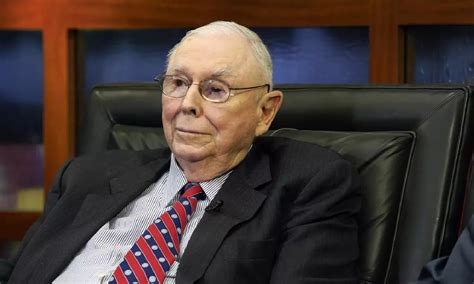 Charlie Munger, Warren Buffet’s sidekick at Berkshire Hathaway, dies at 99